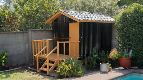 Policarbonato Acanalado No Traslucido 0,7mm Gris Reflectivo 0,81x2m image number null