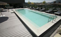 Piso Deck Timbertech DVP Reliaboard Brushed Gris Terraza Hotel Valle Nevado